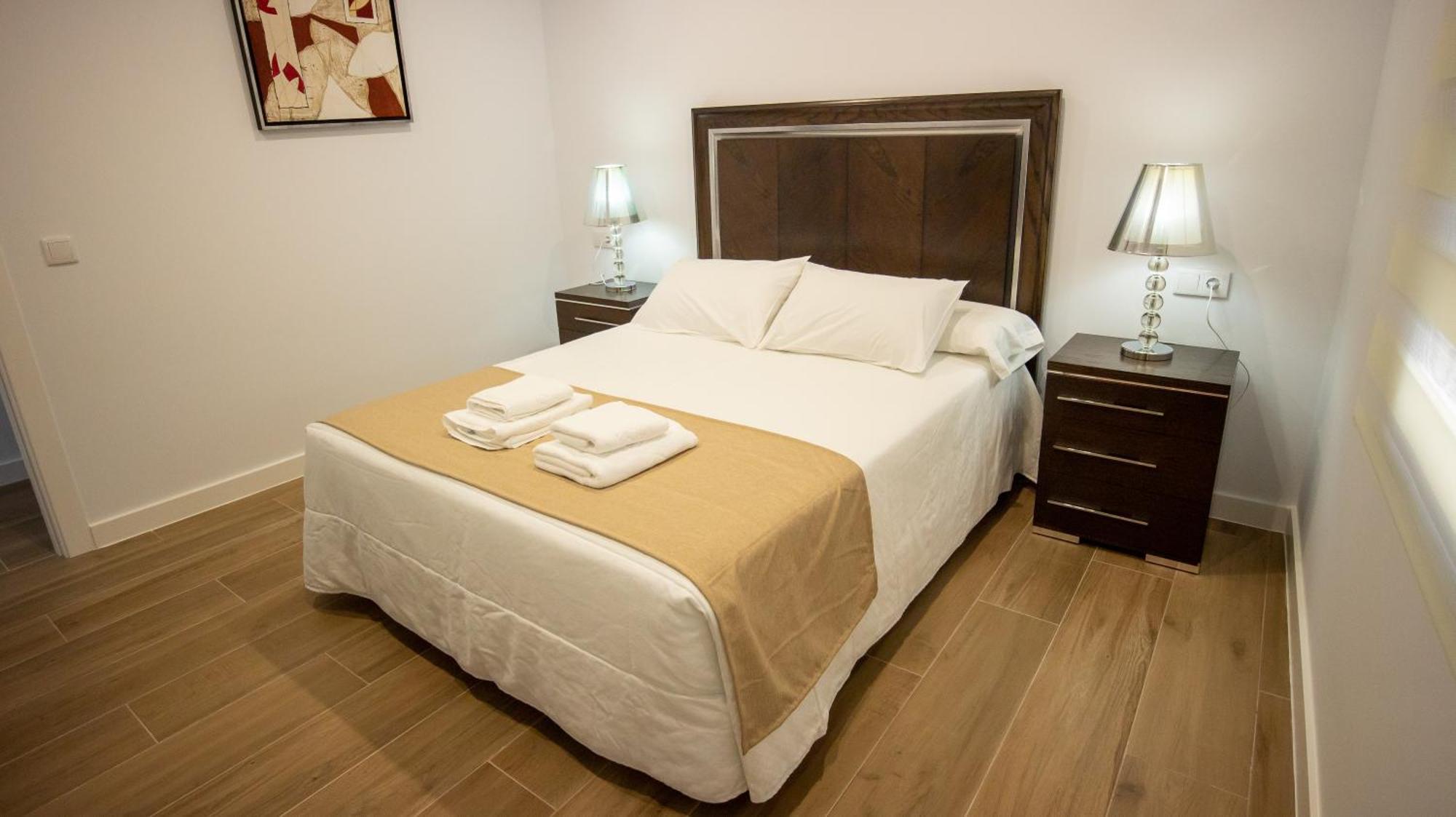 Alojamientos Ven - Vista Extremadura Norte Plasencia Ngoại thất bức ảnh