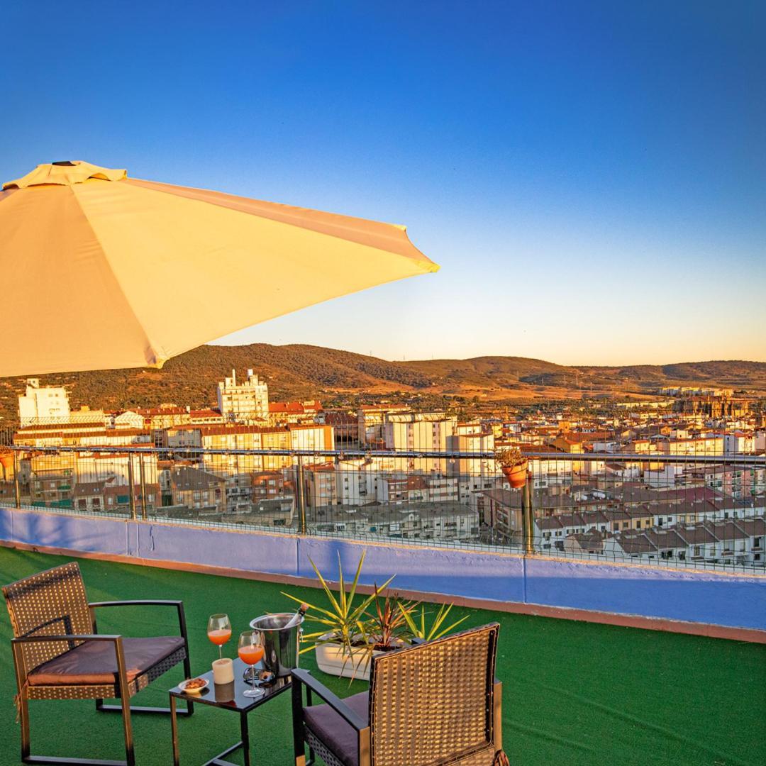 Alojamientos Ven - Vista Extremadura Norte Plasencia Ngoại thất bức ảnh